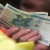Зарплата среднего белоруса в 2011 году составила 230 долларов